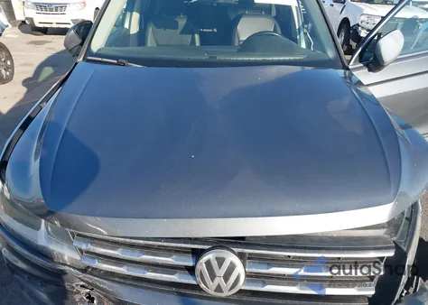 2018 Volkswagen Tiguan 2.0T Se/2.0T Sel из США, поврежденный, VIN 3VV3B7AX0JM055043